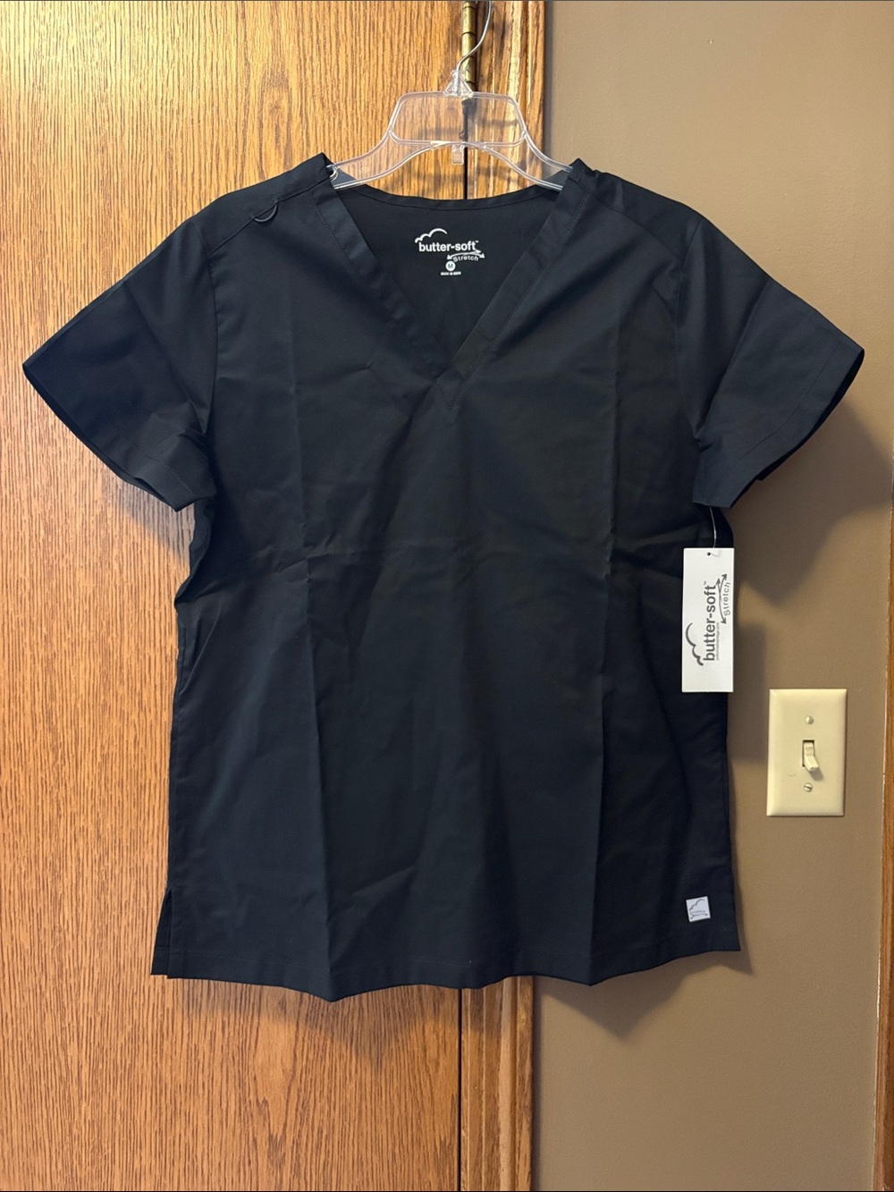 butter-soft Black V-Neck Short Sleeve Scrub Top